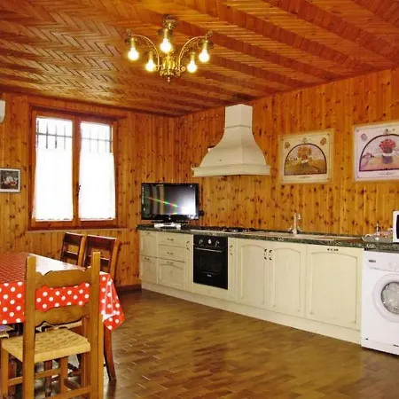 Podere Caldaruccio La Pineta Chalet בית נופש Ramazzano - Le Pulci