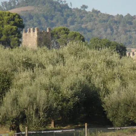 בית נופש Podere Caldaruccio La Pineta Chalet *